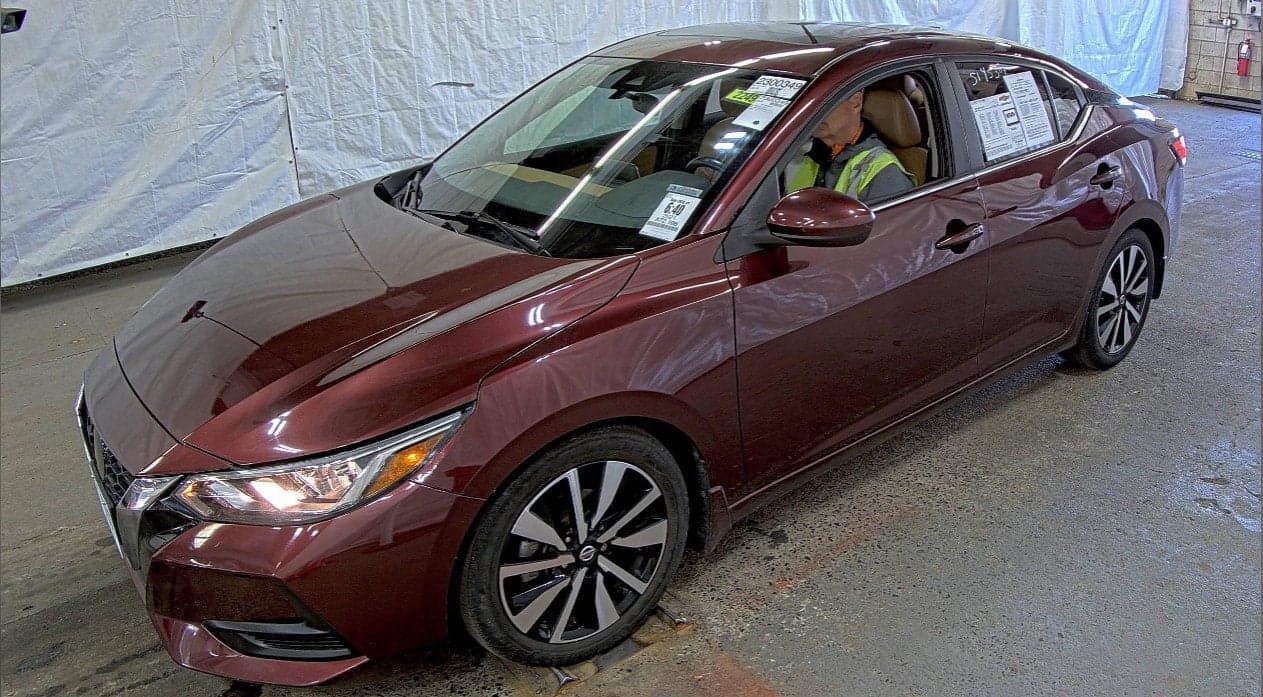 2021 Nissan Sentra SV — photo 1 of 3