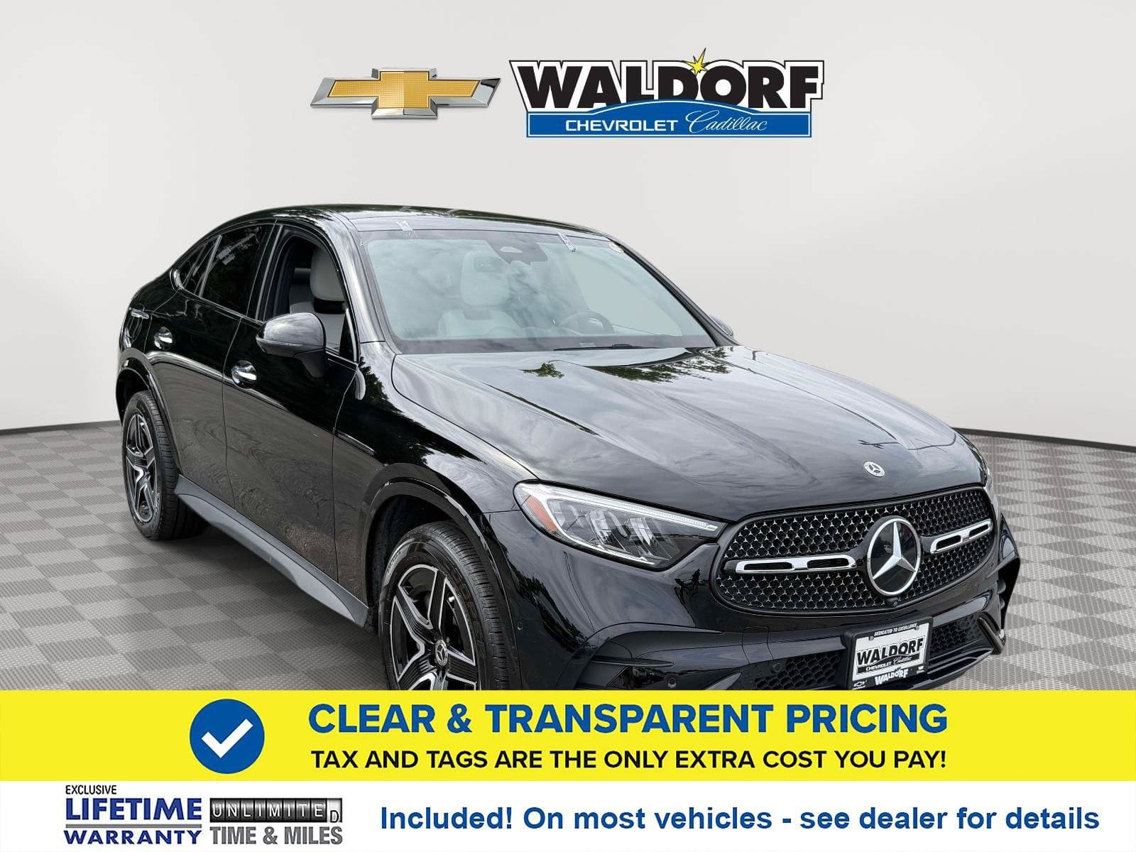 2024 Mercedes-Benz GLC GLC 300 — photo 1 of 33