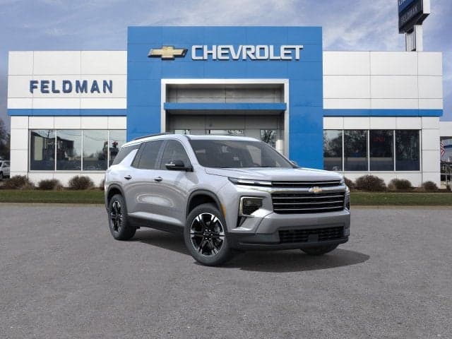 2027 Chevrolet Traverse AWD LT — photo 1 of 5