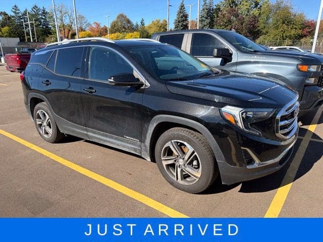 2019 GMC Terrain SLT — photo 1 of 2