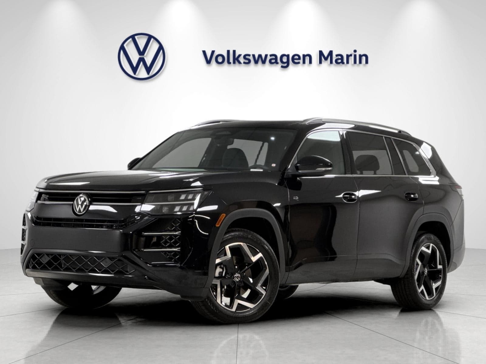 2027 Volkswagen Atlas SEL R-Line — photo 1 of 5