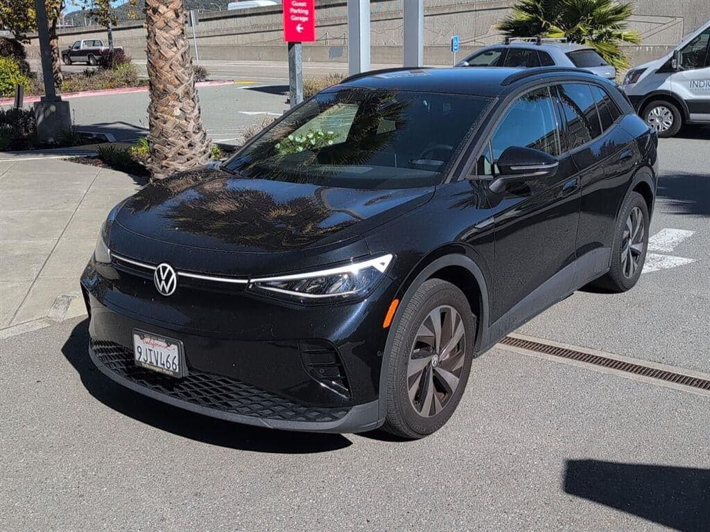 2023 Volkswagen ID.4 Pro — photo 1 of 5