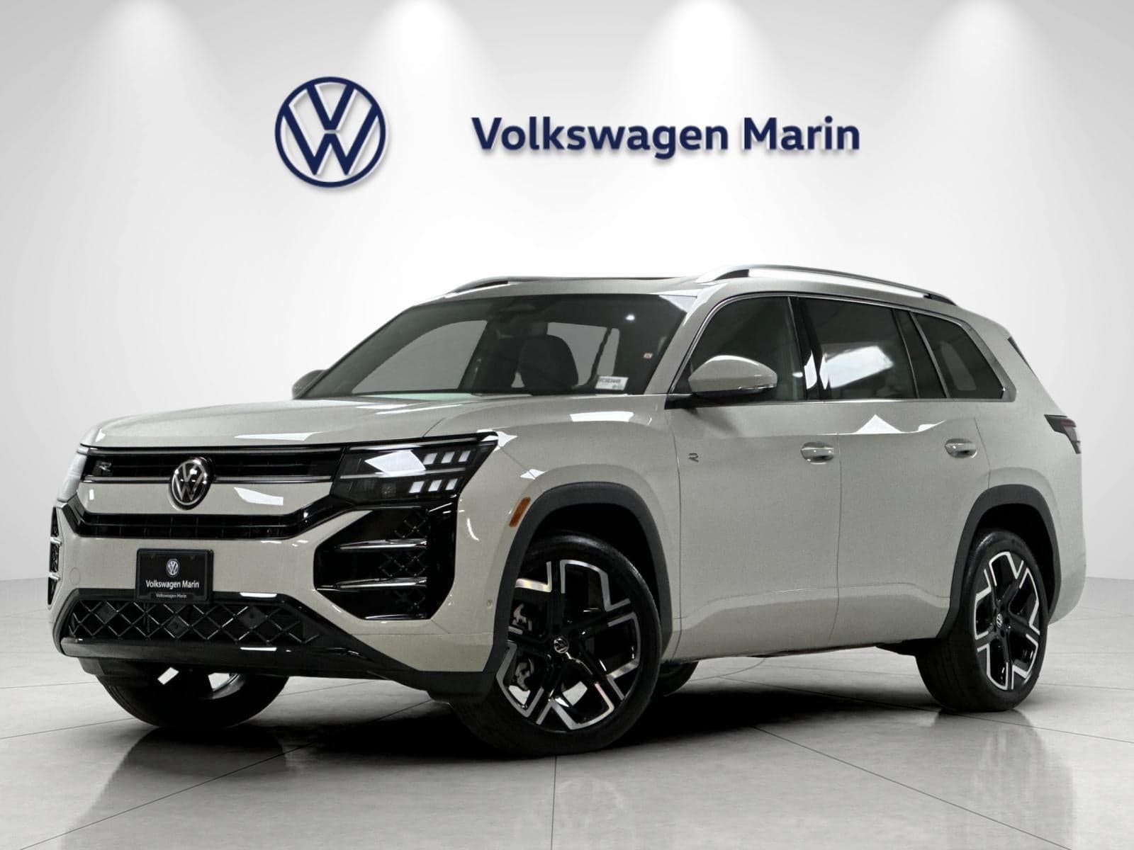 2027 Volkswagen Atlas SEL Premium R-Line — photo 1 of 5