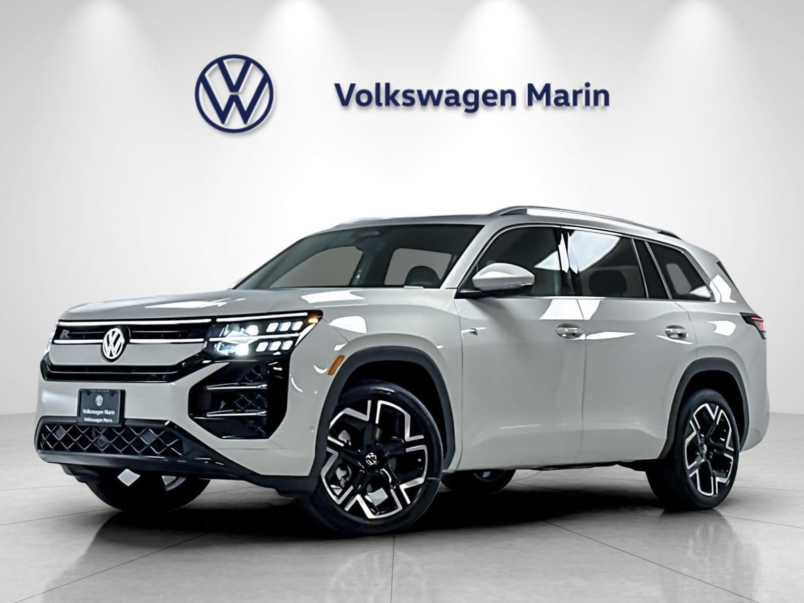 2027 Volkswagen Atlas SEL Premium R-Line — photo 1 of 5