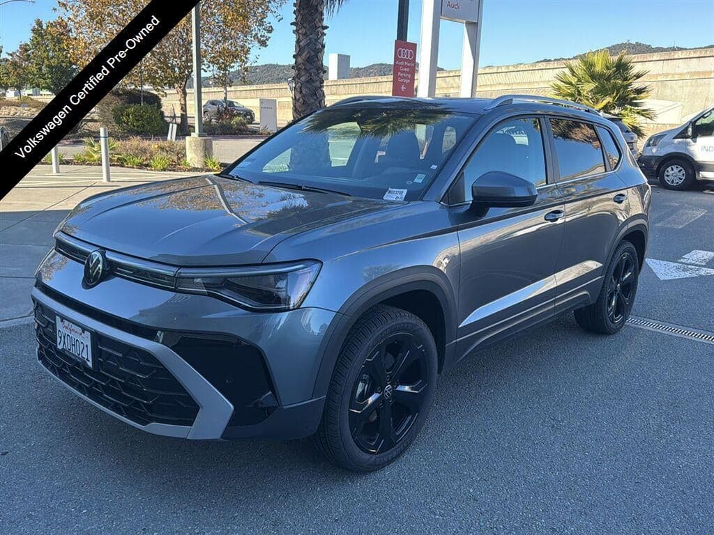 2026 Volkswagen Taos SEL — photo 1 of 5