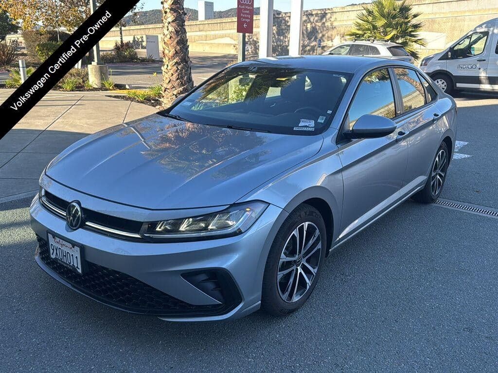 2026 Volkswagen Jetta Sport — photo 1 of 5