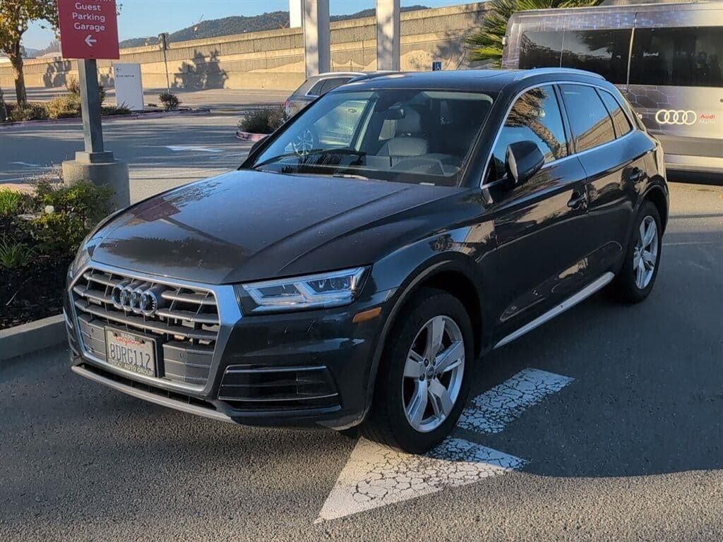 2018 Audi Q5 Premium Plus — photo 1 of 15