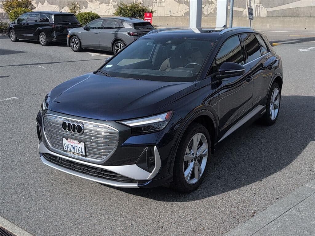2023 Audi Q4 e-tron Premium Plus — photo 1 of 18