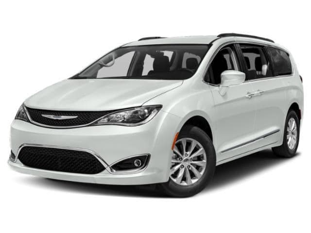 2019 Chrysler Pacifica Touring Plus — photo 1 of 5
