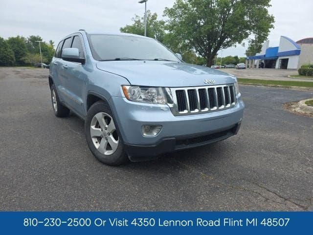 2012 Jeep Grand Cherokee Laredo — photo 1 of 26