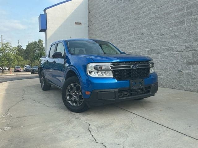2022 Ford Maverick XLT — photo 1 of 44
