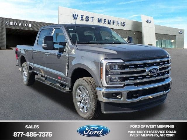 2027 Ford Super Duty F-250 SRW LARIAT — photo 1 of 5