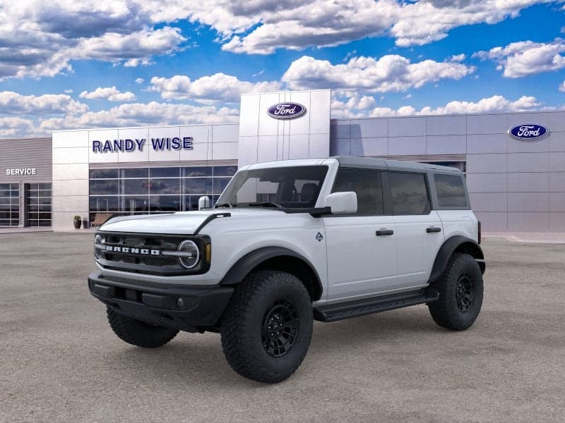 2026 Ford Bronco Outer Banks — photo 1 of 27