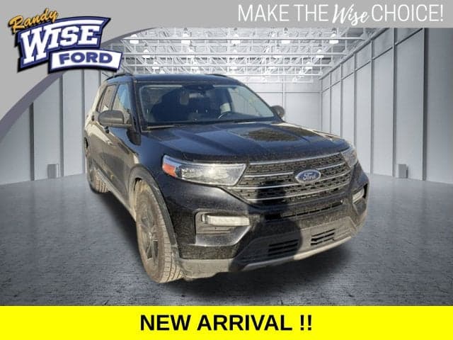 2022 Ford Explorer XLT — photo 1 of 5