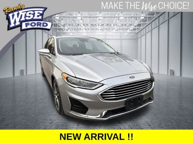 2020 Ford Fusion SEL — photo 1 of 5