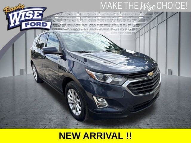 2019 Chevrolet Equinox LT — photo 1 of 34