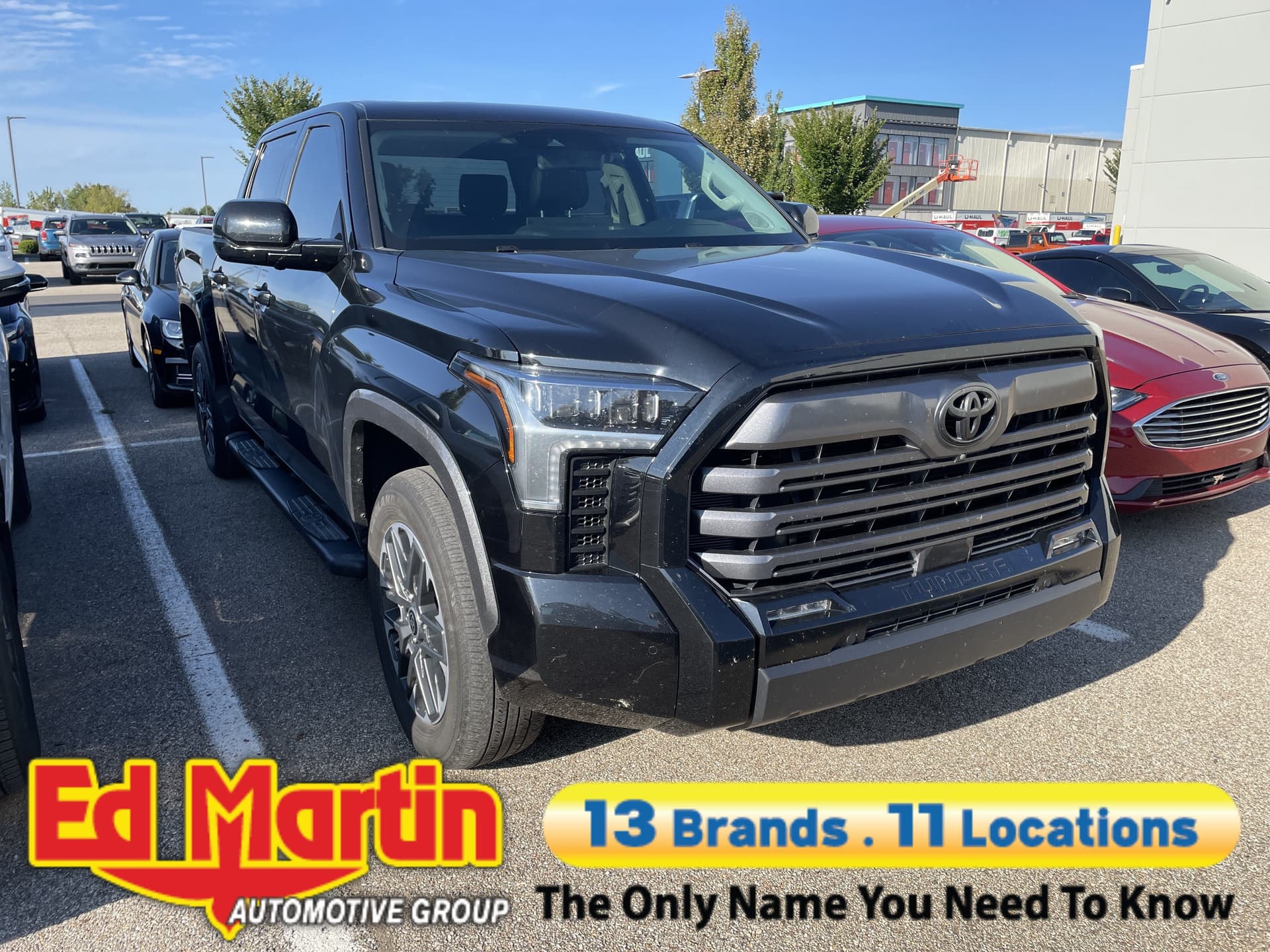 2023 Toyota Tundra 4WD Limited — photo 1 of 7