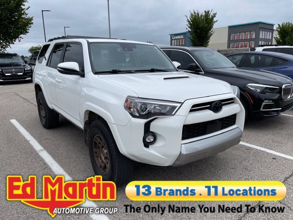 2024 Toyota 4Runner TRD Off Road Premium — photo 1 of 9