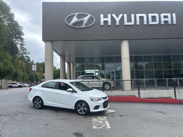 2018 Chevrolet Sonic Premier — photo 1 of 23