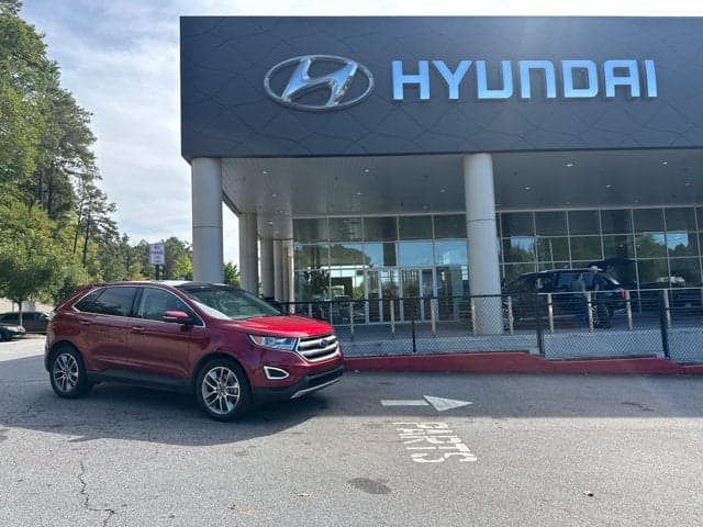 2018 Ford Edge Titanium — photo 1 of 5