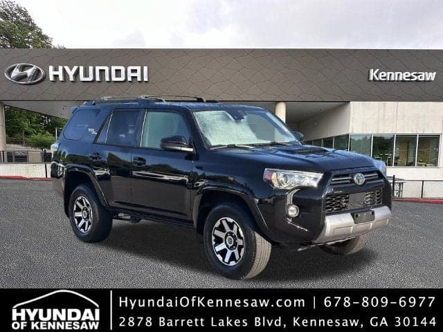 2022 Toyota 4Runner TRD Off Road — photo 1 of 24