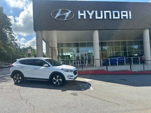 2018 Hyundai Tucson Limited — photo 1 of 24