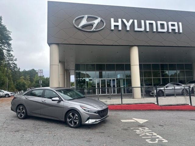 2021 Hyundai Elantra Hybrid Limited — photo 1 of 5
