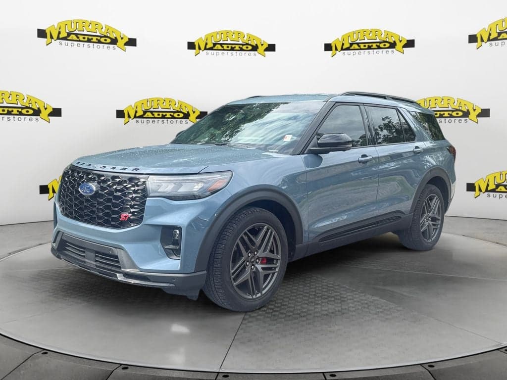 2026 Ford Explorer ST — photo 1 of 32