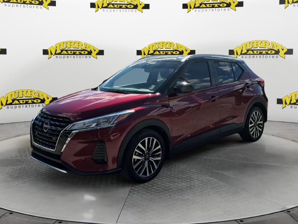 2022 Nissan Kicks SV — photo 1 of 5