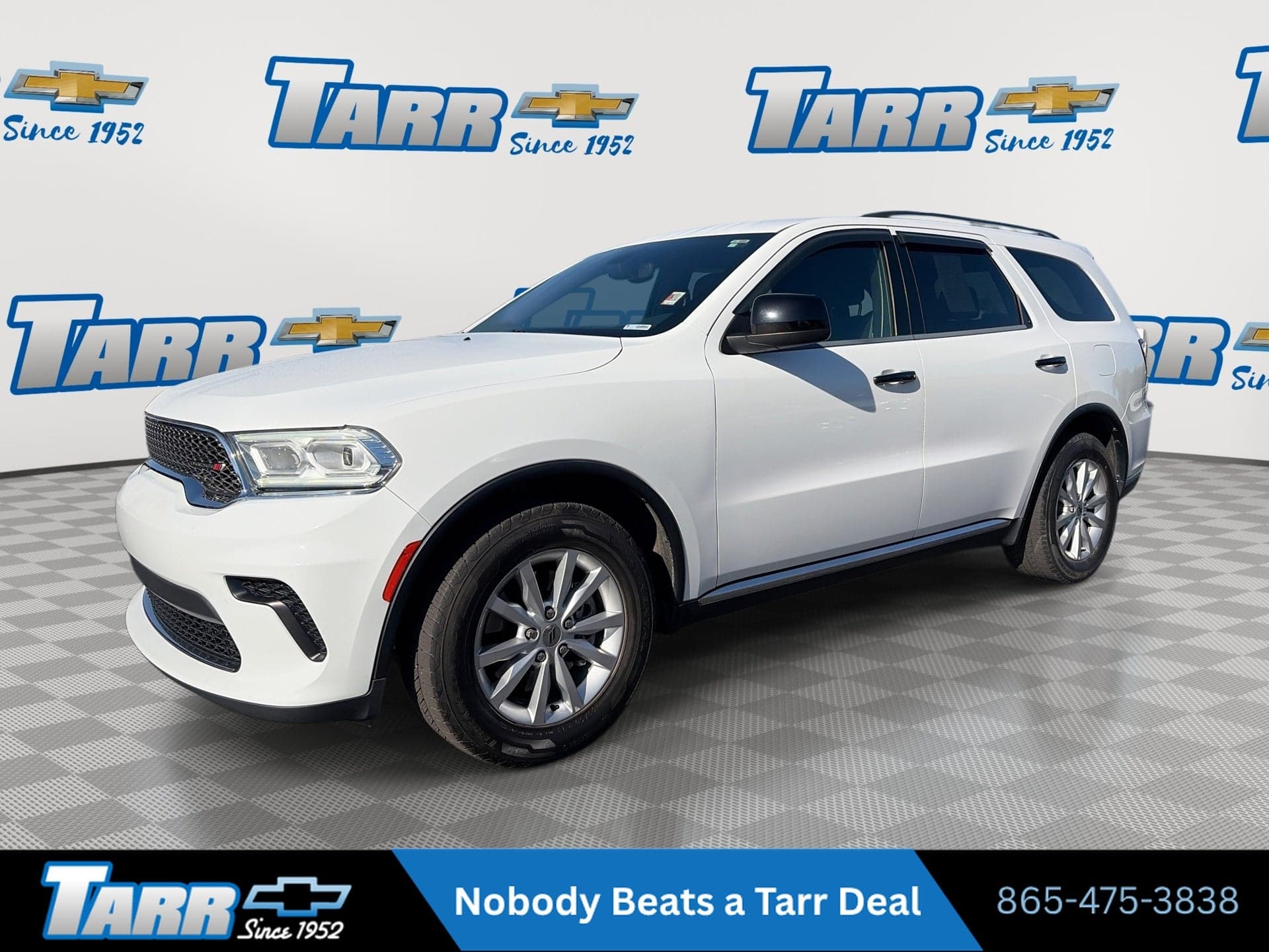 2023 Dodge Durango SXT — photo 1 of 2