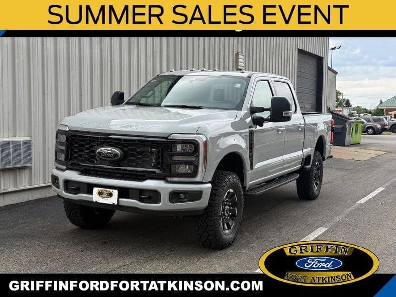 2026 Ford Super Duty F-250 SRW XLT — photo 1 of 17