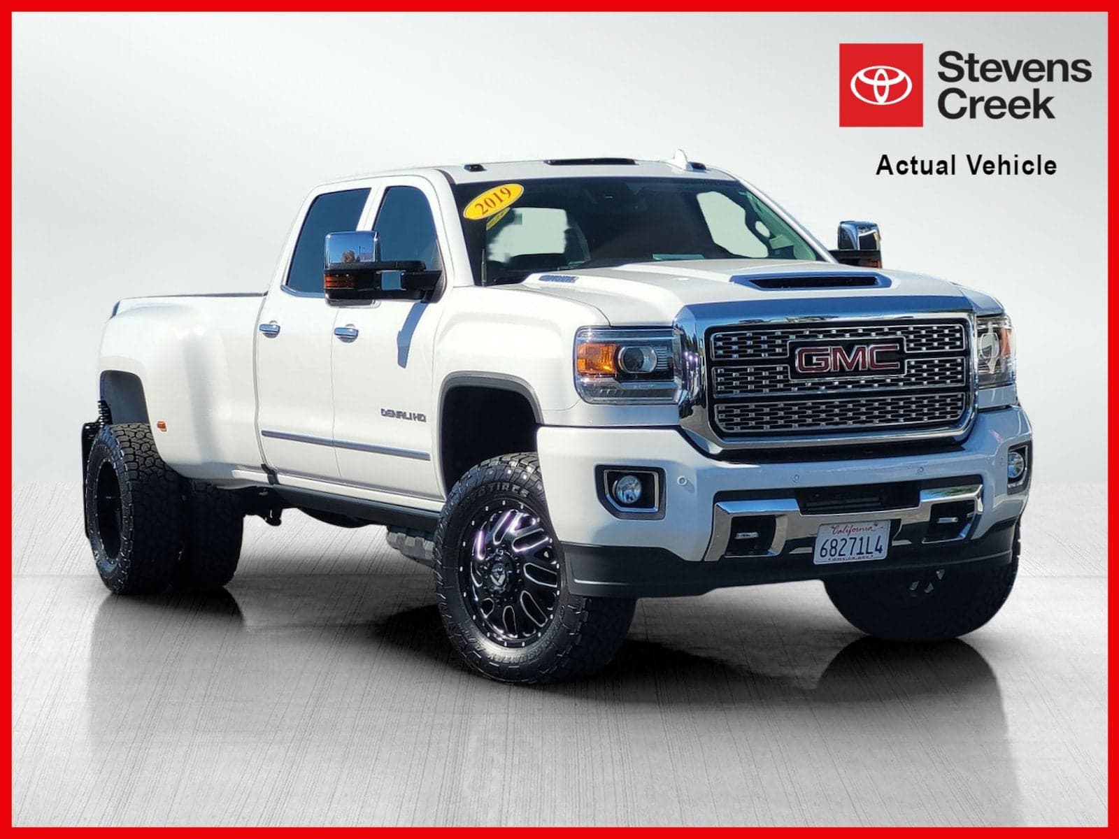 2019 GMC Sierra 3500HD Denali — photo 1 of 20