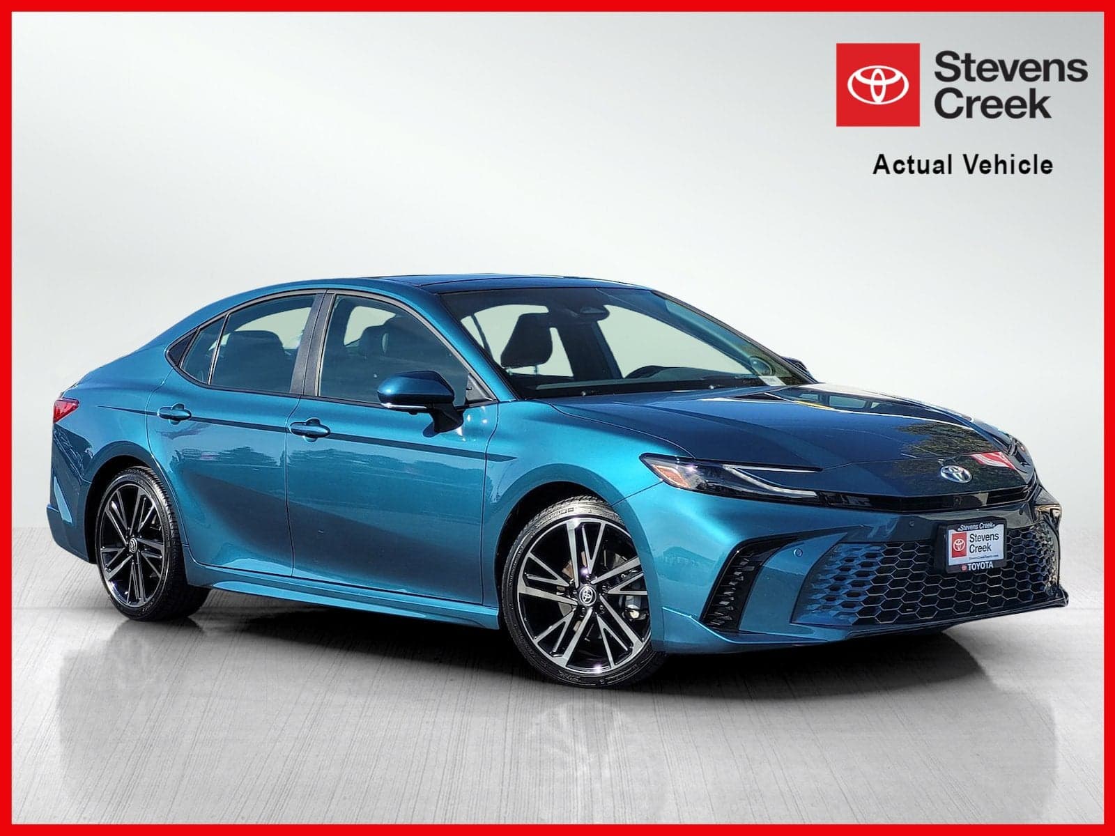 2025 Toyota Camry XSE — photo 1 of 5