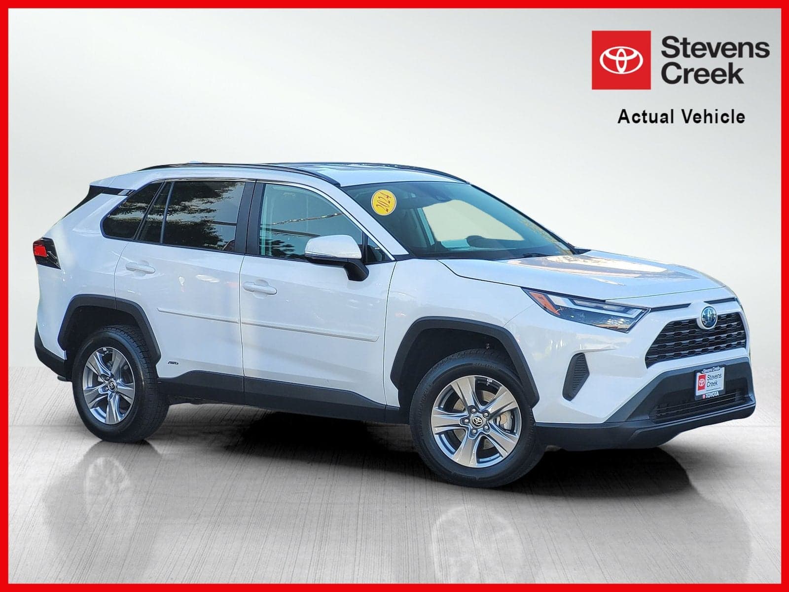 2024 Toyota RAV4 Hybrid LE — photo 1 of 5