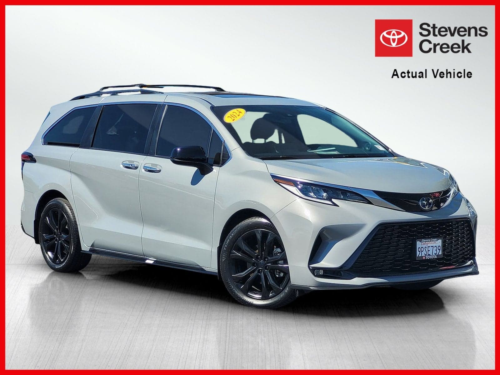 2024 Toyota Sienna XSE — photo 1 of 20