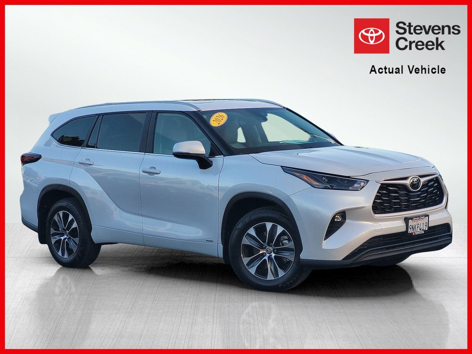 2026 Toyota Highlander Hybrid XLE — photo 1 of 20