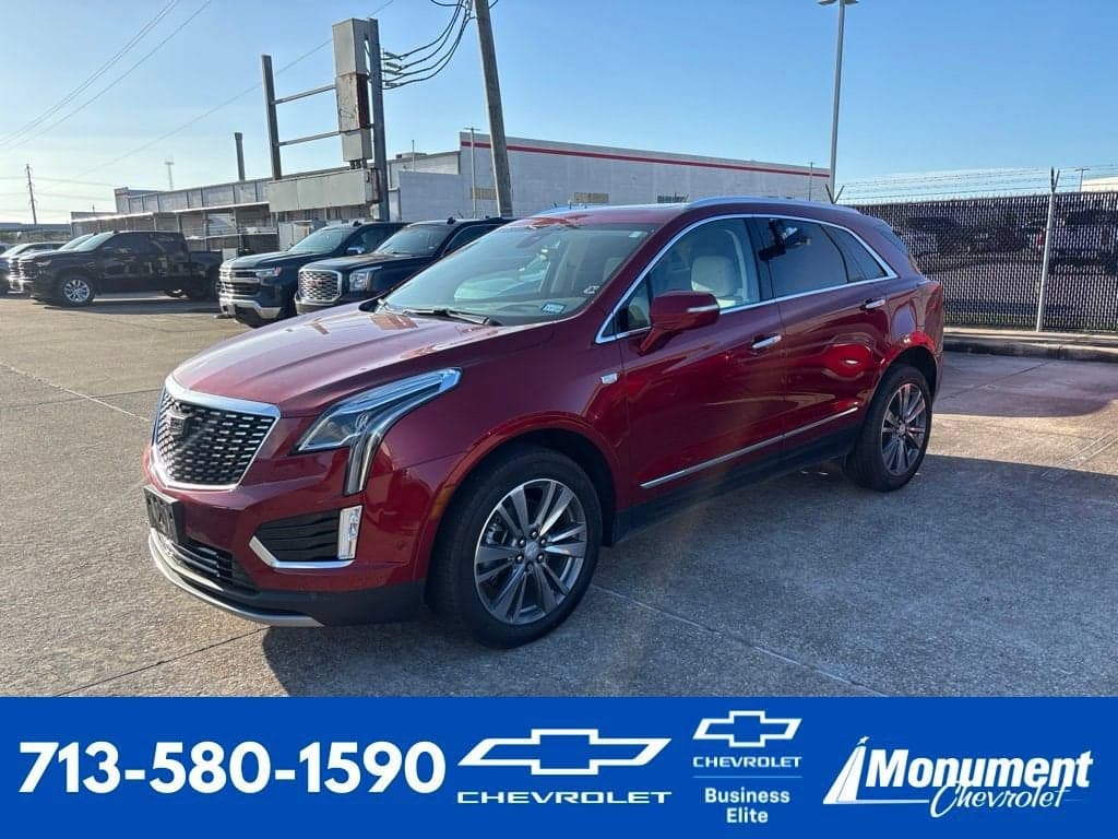 2025 Cadillac XT5 Premium Luxury — photo 1 of 16