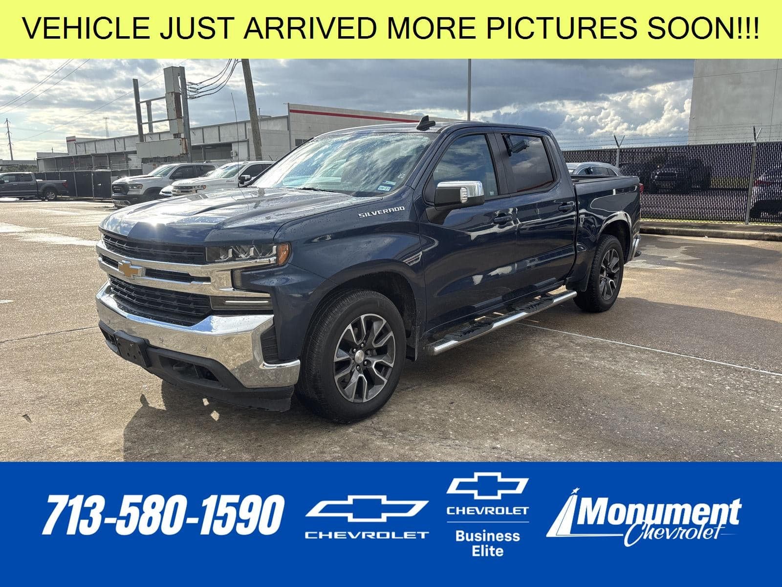 2020 Chevrolet Silverado 1500 LT — photo 1 of 28