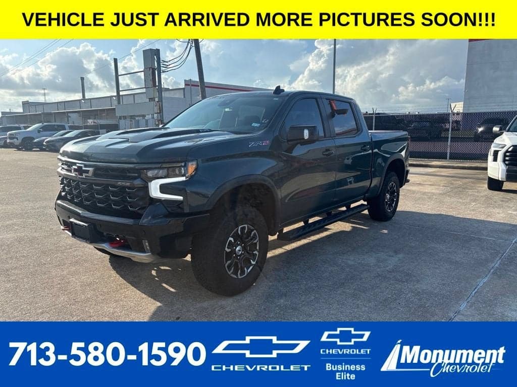 2025 Chevrolet Silverado 1500 ZR2 — photo 1 of 18