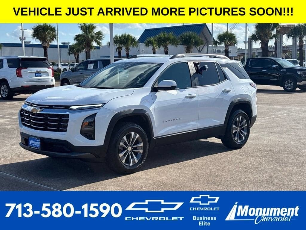 2025 Chevrolet Equinox LT — photo 1 of 19
