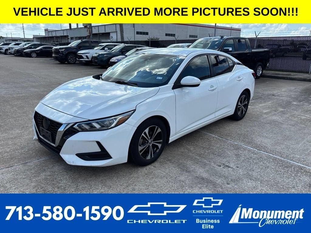 2022 Nissan Sentra SV — photo 1 of 15