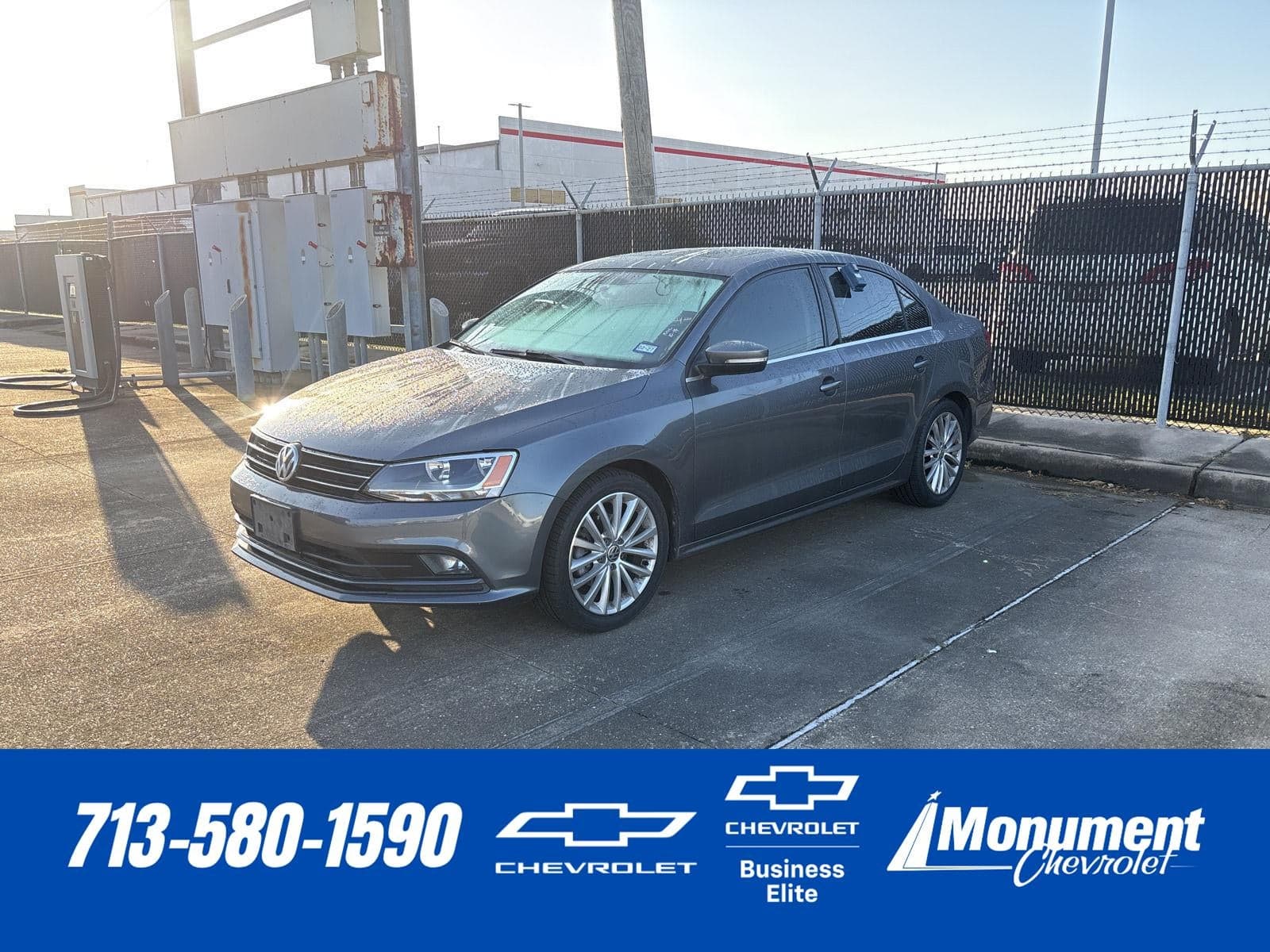 2015 Volkswagen Jetta Sedan 1.8T SE — photo 1 of 5