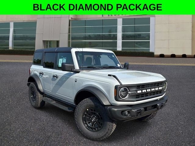 2026 Ford Bronco Big Bend — photo 1 of 33