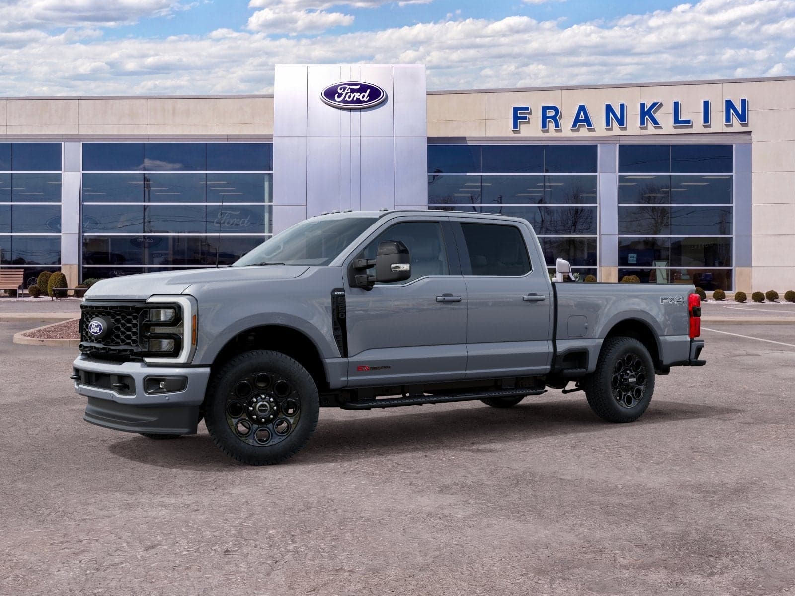2027 Ford Super Duty F-350 SRW LARIAT — photo 1 of 5