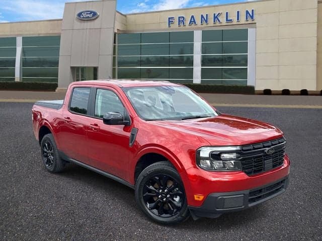 2024 Ford Maverick Lariat — photo 1 of 12