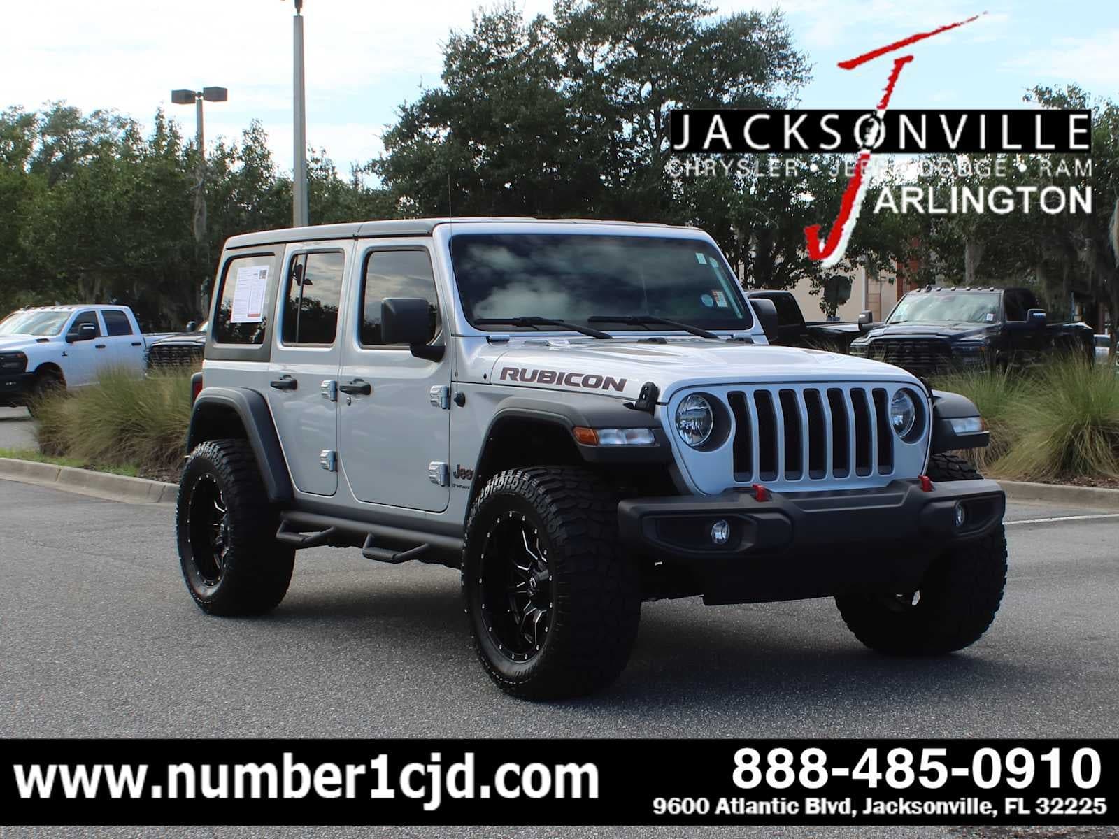 2023 Jeep Wrangler Rubicon — photo 1 of 30