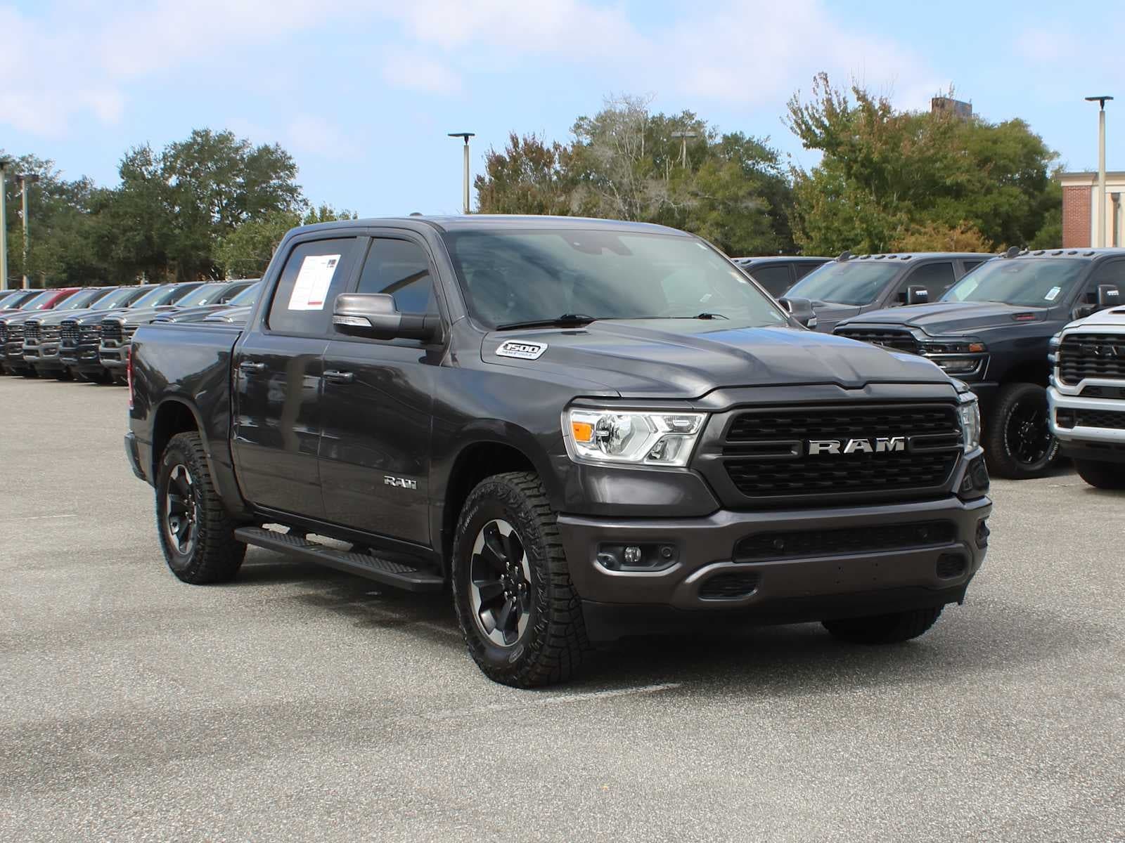 2022 RAM 1500 Big Horn — photo 1 of 5