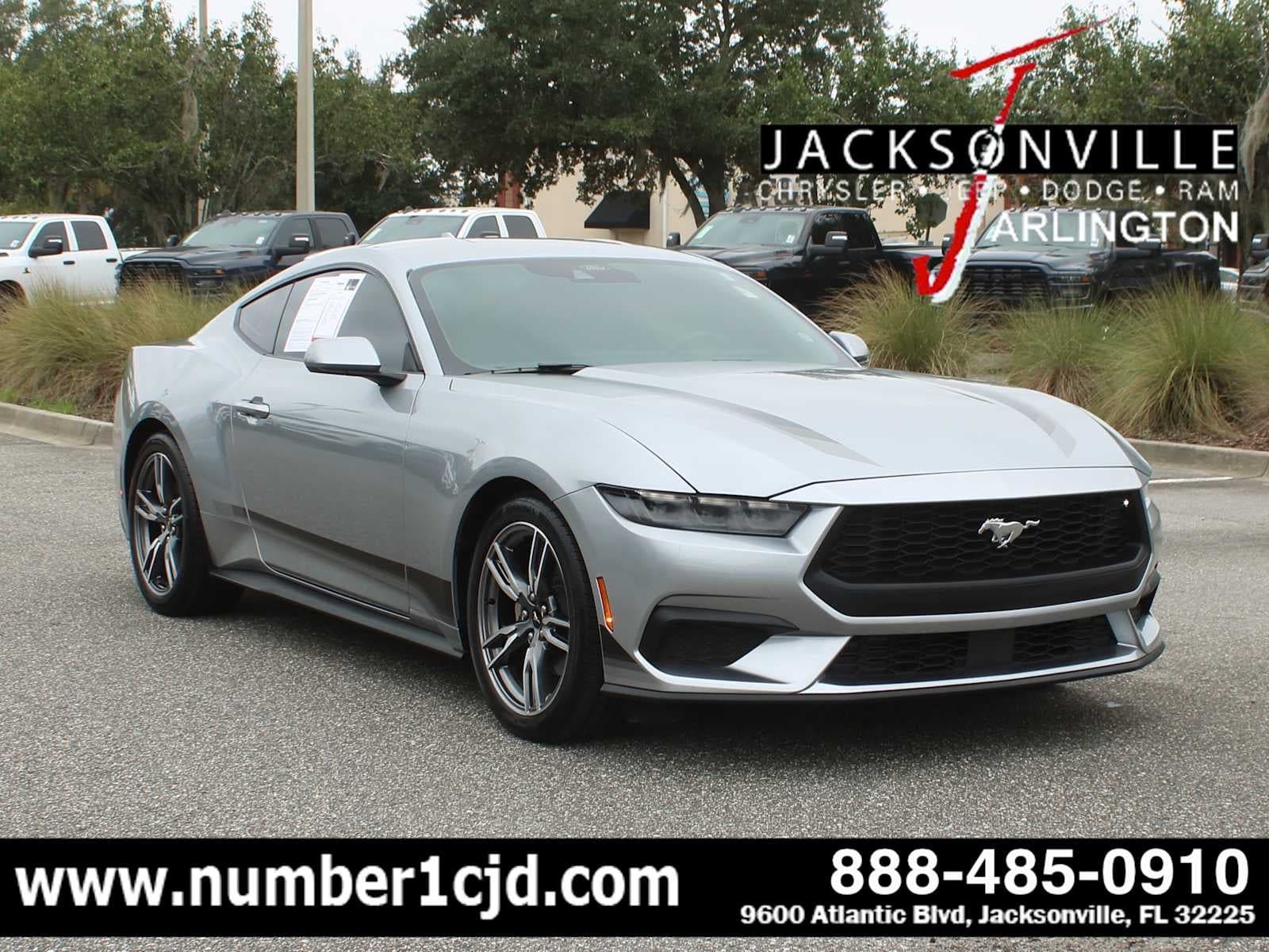 2025 Ford Mustang EcoBoost — photo 1 of 24