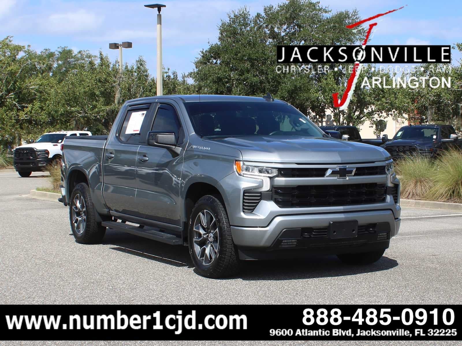 2025 Chevrolet Silverado 1500 RST — photo 1 of 30