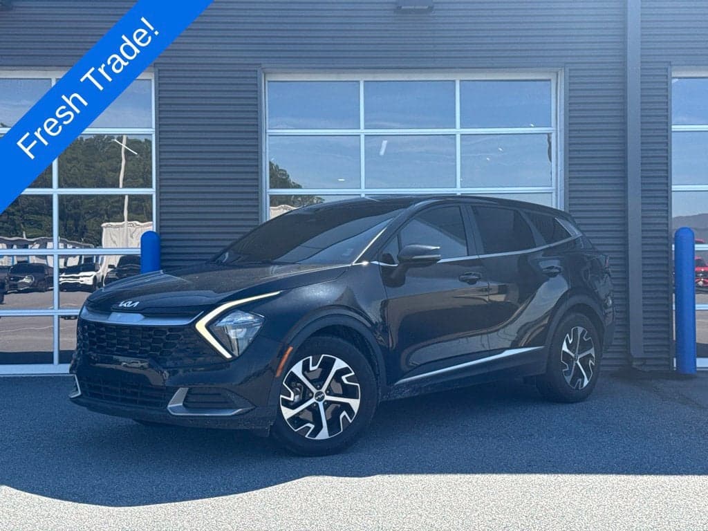 2023 Kia Sportage EX — photo 1 of 7